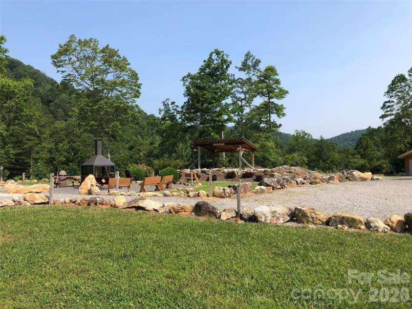 114 Woodpecker Road, Purlear, NC 28665.  MLS# CAR4346014, YatesRealty ID 14480. Outdoor Activity CenterEnjoy concerts at the Amphitheater