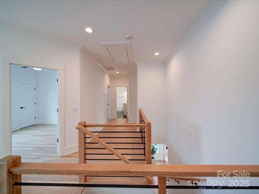 2511 Dundeen Street, Charlotte, NC 28216.  MLS# CAR4221971, YatesRealty ID 14481. 
