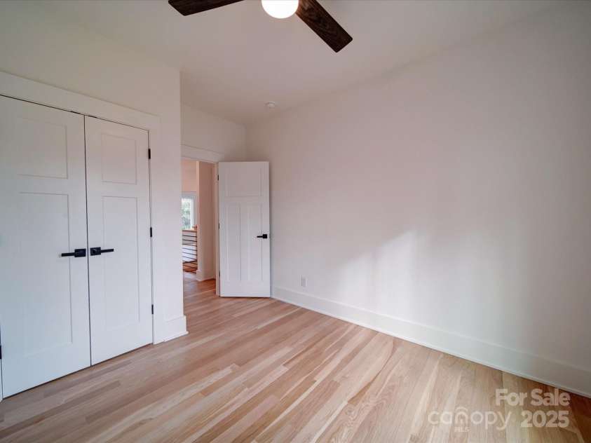 2511 Dundeen Street, Charlotte, NC 28216.  MLS# CAR4221971, YatesRealty ID 14481. 
