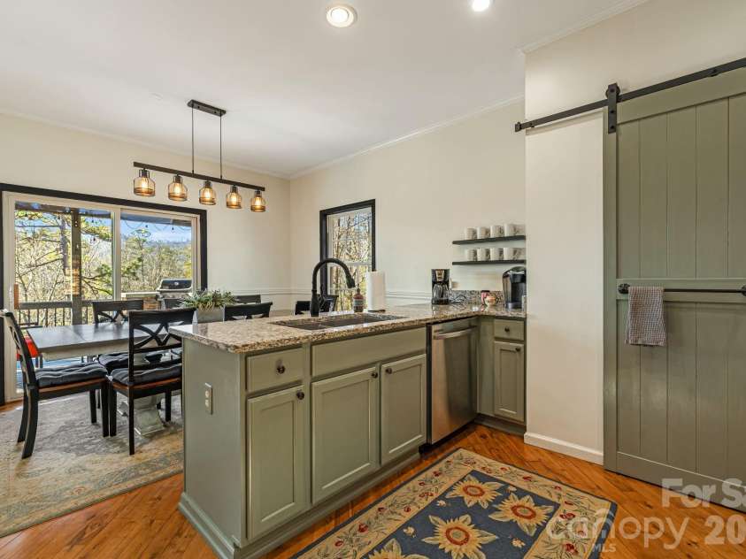 299 Lookout Drive, Pisgah Forest, NC 28768.  MLS# CAR4343254, YatesRealty ID 14481. 