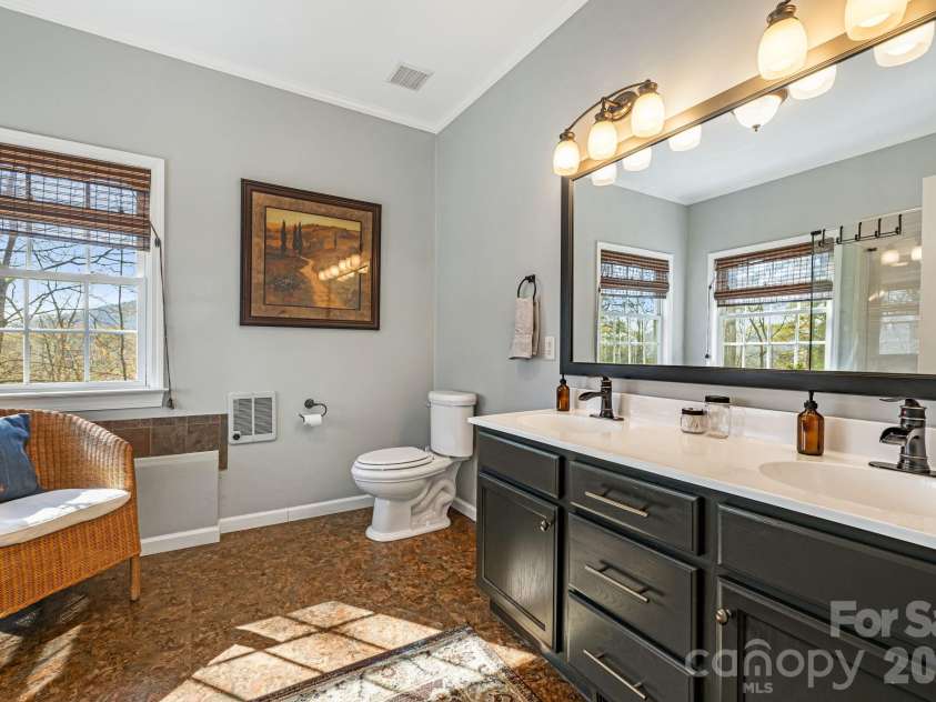299 Lookout Drive, Pisgah Forest, NC 28768.  MLS# CAR4343254, YatesRealty ID 14481. 