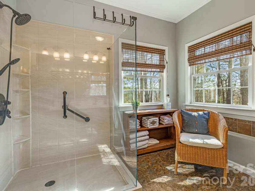 299 Lookout Drive, Pisgah Forest, NC 28768.  MLS# CAR4343254, YatesRealty ID 14481. 
