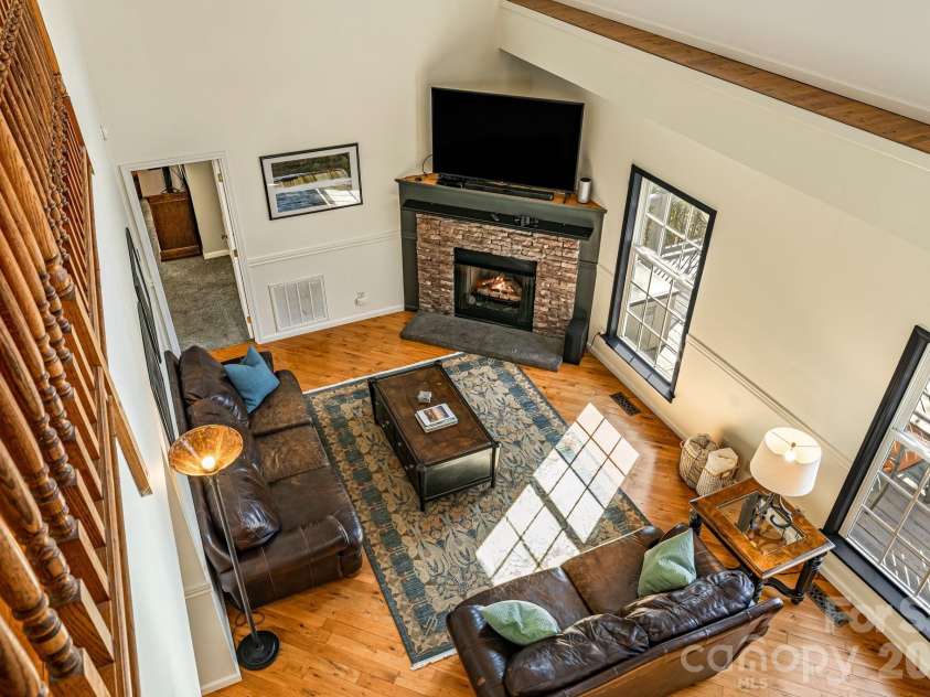 299 Lookout Drive, Pisgah Forest, NC 28768.  MLS# CAR4343254, YatesRealty ID 14481. 