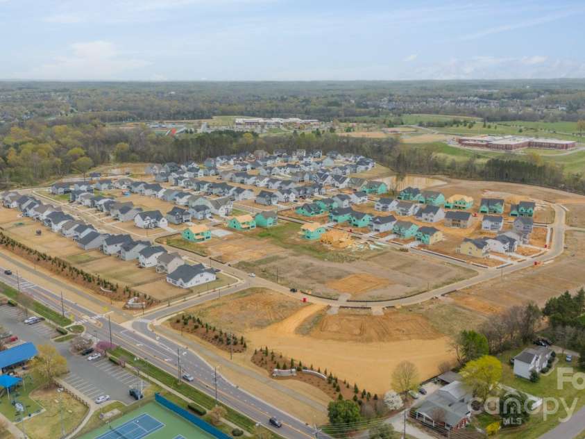 3918 Dahlia Drive, Harrisburg, NC 28075.  MLS# CAR4240653, YatesRealty ID 14484. 