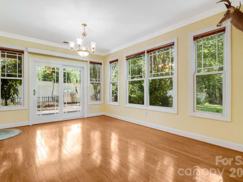 4 AMARETTO Drive, Candler, NC 28715.  MLS# CAR4364871, YatesRealty ID 14484. 