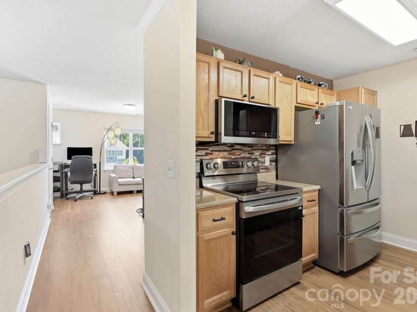 123 Foxden Drive, Fletcher, NC 28732.  MLS# CAR4404022, YatesRealty ID 14485. 