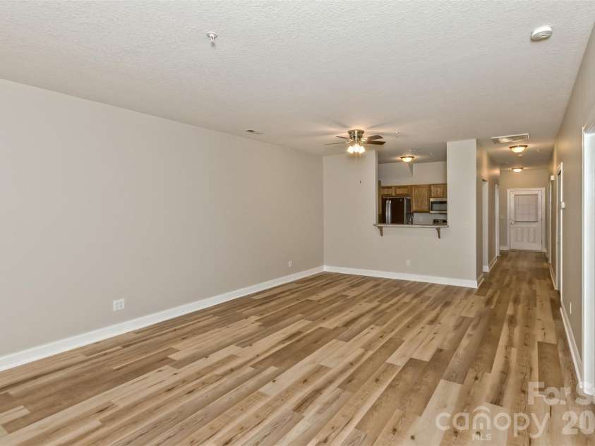 123 Foxden Drive, Fletcher, NC 28732.  MLS# CAR4428023, YatesRealty ID 14485. 