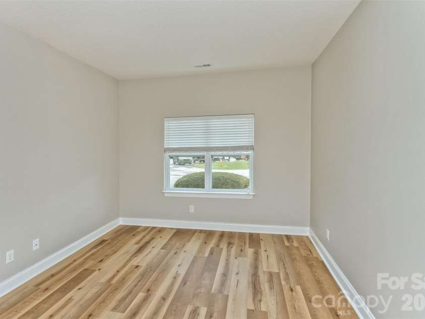 123 Foxden Drive, Fletcher, NC 28732.  MLS# CAR4428023, YatesRealty ID 14485. 