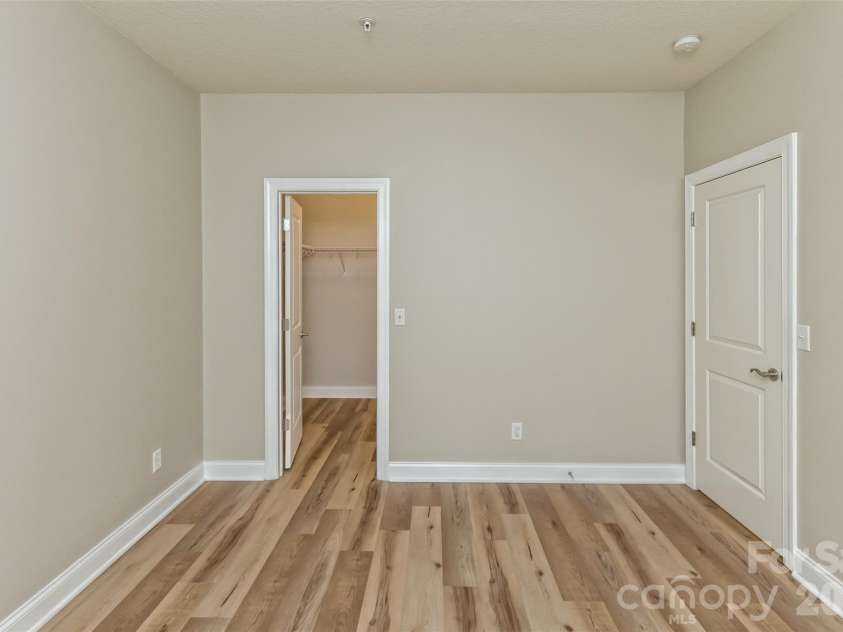 123 Foxden Drive, Fletcher, NC 28732.  MLS# CAR4428023, YatesRealty ID 14485. 