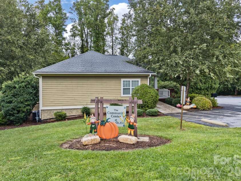 123 Foxden Drive, Fletcher, NC 28732.  MLS# CAR4428023, YatesRealty ID 14485. 