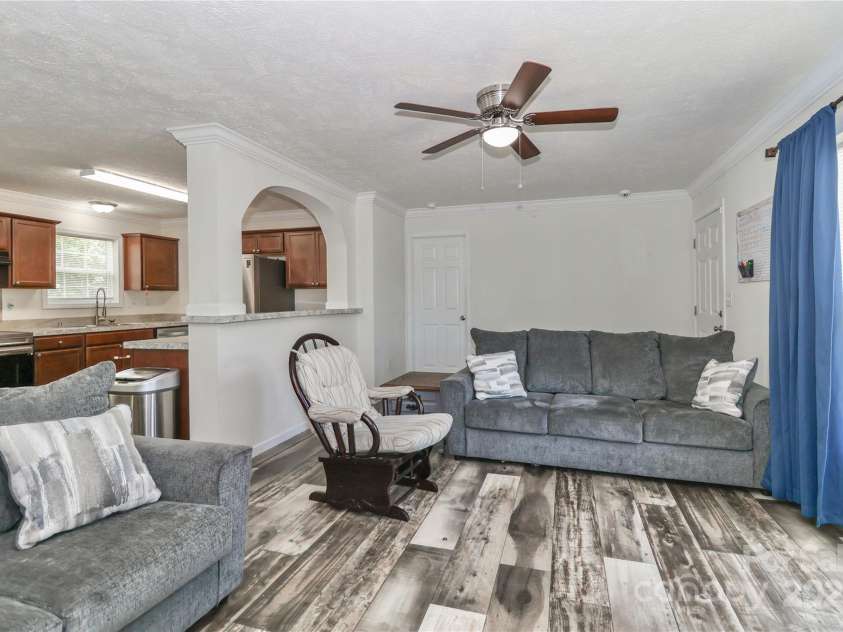 119 Marietta Road, Mooresville, NC 28117.  MLS# CAR4253281, YatesRealty ID 14489. 