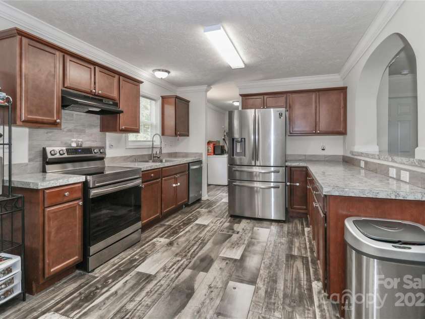 119 Marietta Road, Mooresville, NC 28117.  MLS# CAR4253281, YatesRealty ID 14489. 
