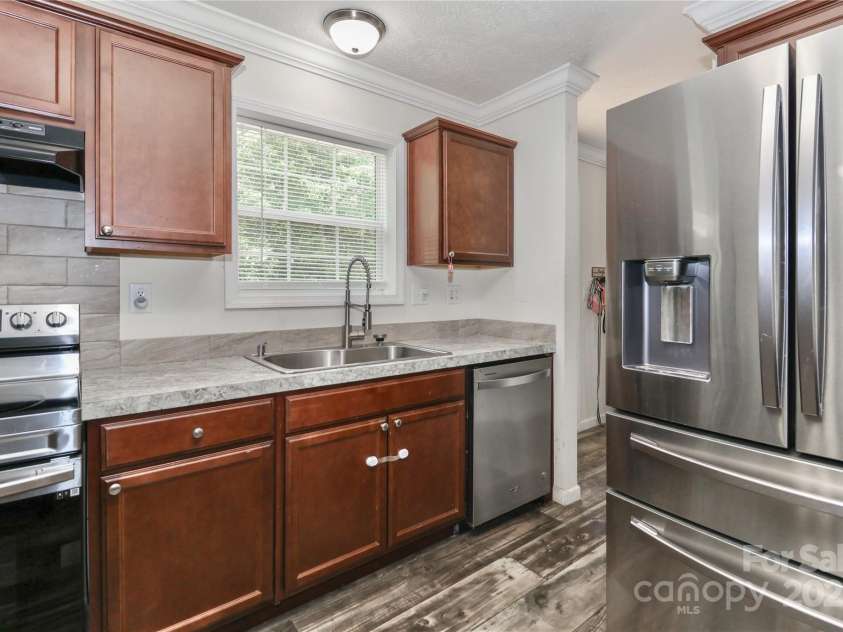119 Marietta Road, Mooresville, NC 28117.  MLS# CAR4253281, YatesRealty ID 14489. 