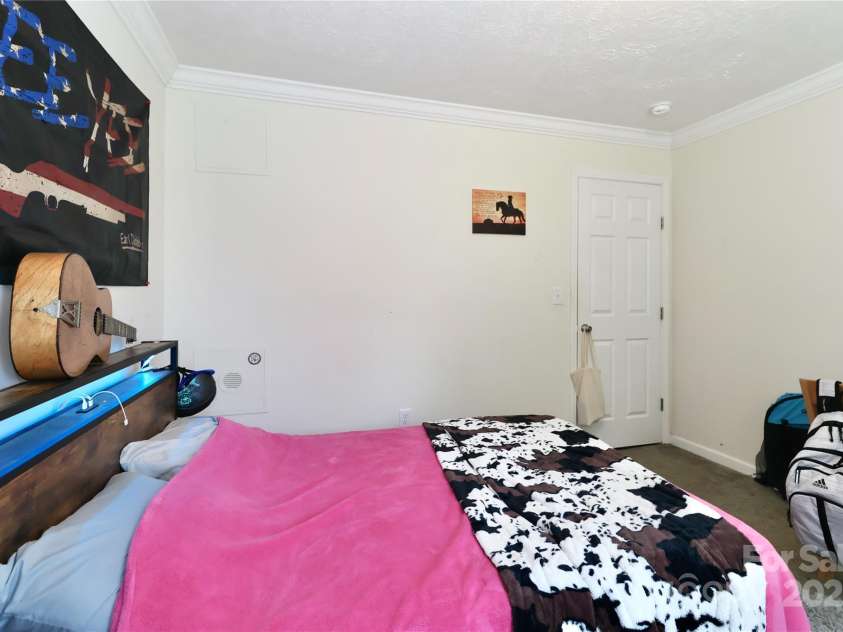 119 Marietta Road, Mooresville, NC 28117.  MLS# CAR4253281, YatesRealty ID 14489. 