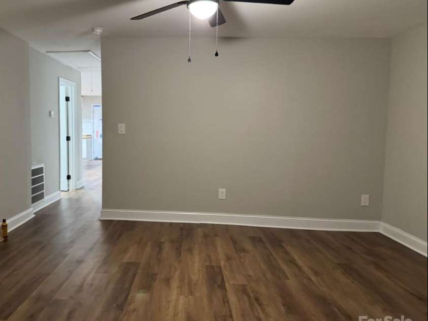 702 9th Street, Bessemer City, NC 28016.  MLS# CAR4157741, YatesRealty ID 1449. 