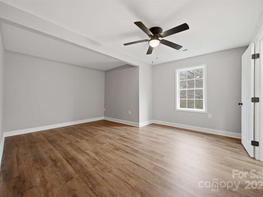 702 9th Street, Bessemer City, NC 28016.  MLS# CAR4325976, YatesRealty ID 1449. 