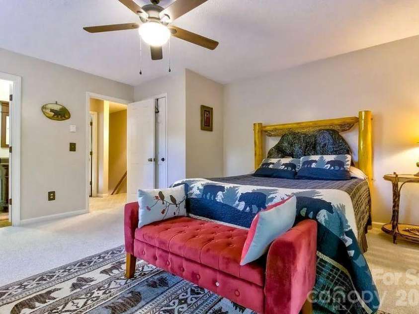 63 Riverside Villa Drive, Maggie Valley, NC 28751.  MLS# CAR4371414, YatesRealty ID 14491. 