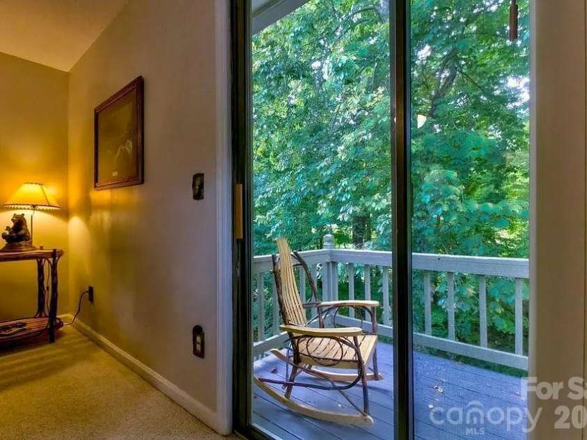 63 Riverside Villa Drive, Maggie Valley, NC 28751.  MLS# CAR4371414, YatesRealty ID 14491. 