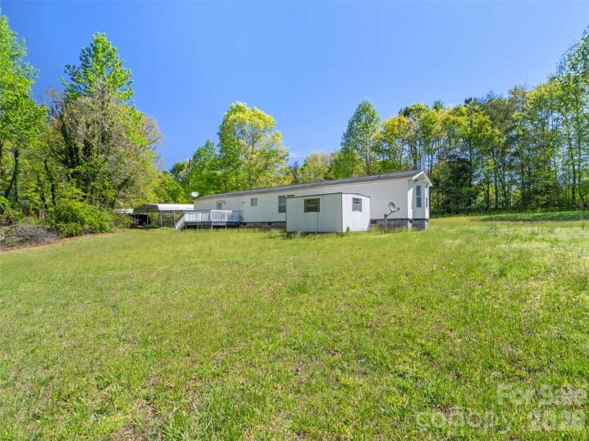 1112 Poors Ford Road, Rutherfordton, NC 28139.  MLS# CAR4369633, YatesRealty ID 14492. 