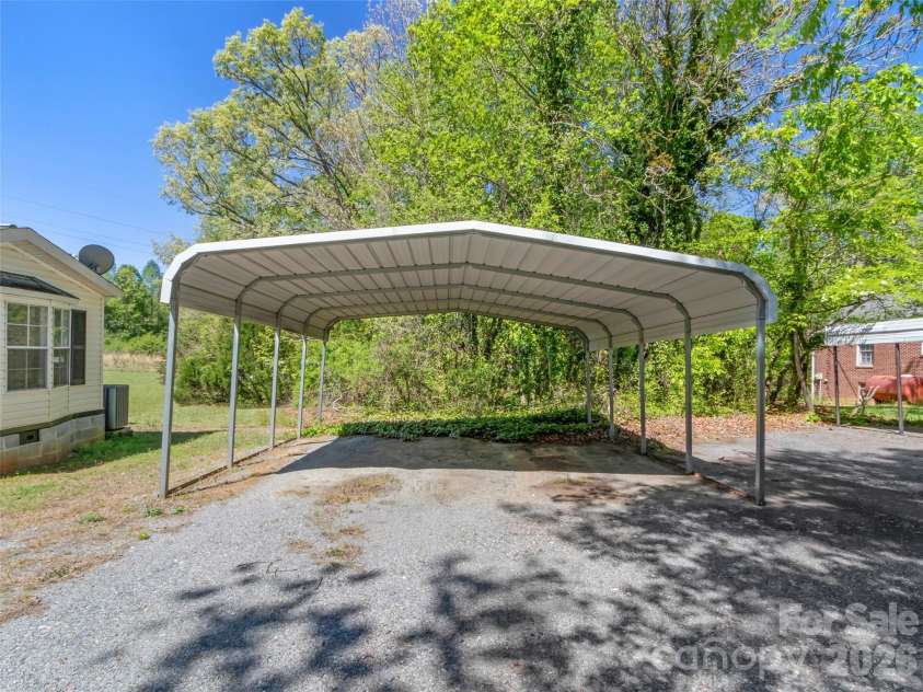 1112 Poors Ford Road, Rutherfordton, NC 28139.  MLS# CAR4369633, YatesRealty ID 14492. 