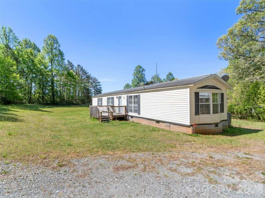 1112 Poors Ford Road, Rutherfordton, NC 28139.  MLS# CAR4369633, YatesRealty ID 14492. 