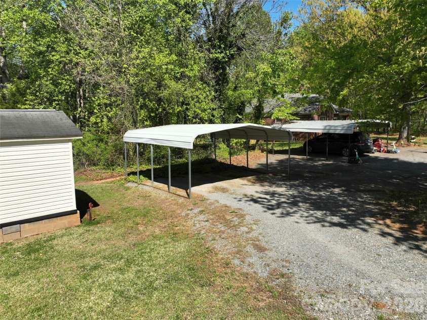1112 Poors Ford Road, Rutherfordton, NC 28139.  MLS# CAR4369633, YatesRealty ID 14492. 