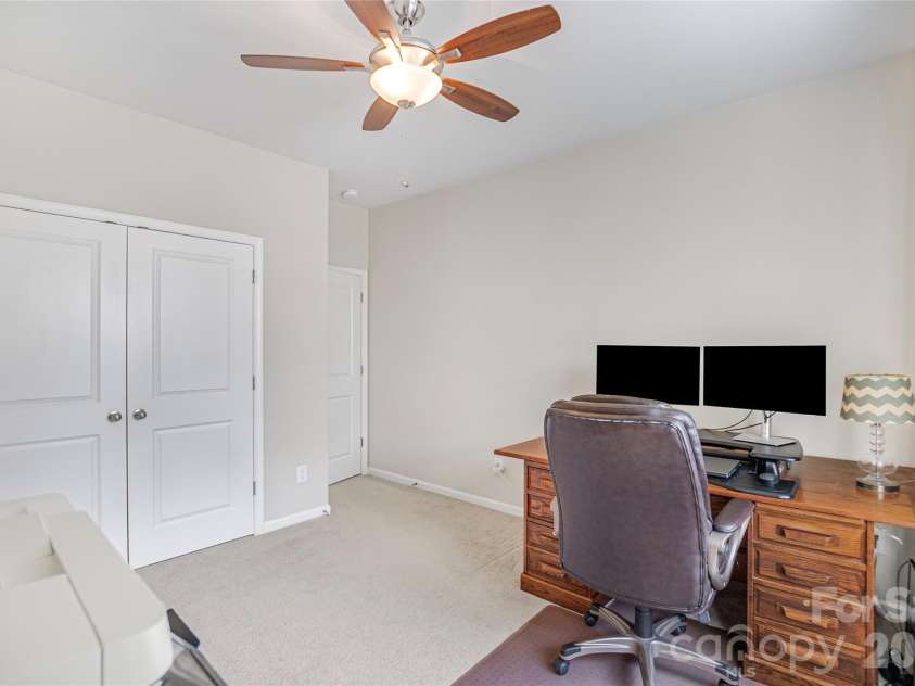 11824 Springpoint Lane, Charlotte, NC 28278.  MLS# CAR4360909, YatesRealty ID 14495. Bedroom 1