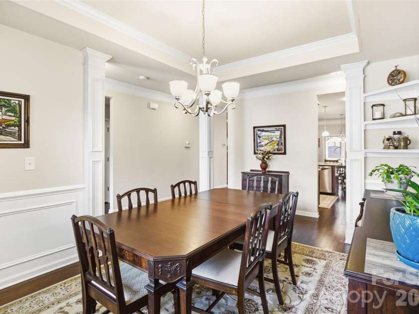 11824 Springpoint Lane, Charlotte, NC 28278.  MLS# CAR4360909, YatesRealty ID 14495. Formal Dining Room