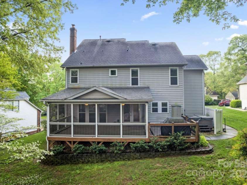 9009 Tayside Court, Huntersville, NC 28078.  MLS# CAR4247048, YatesRealty ID 14496. Back view