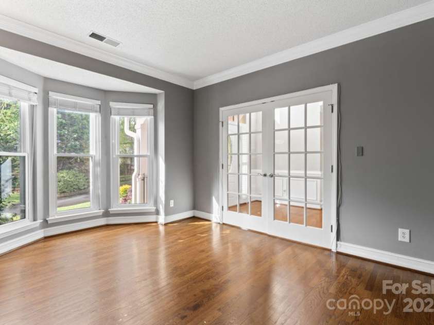 9009 Tayside Court, Huntersville, NC 28078.  MLS# CAR4247048, YatesRealty ID 14496. Office