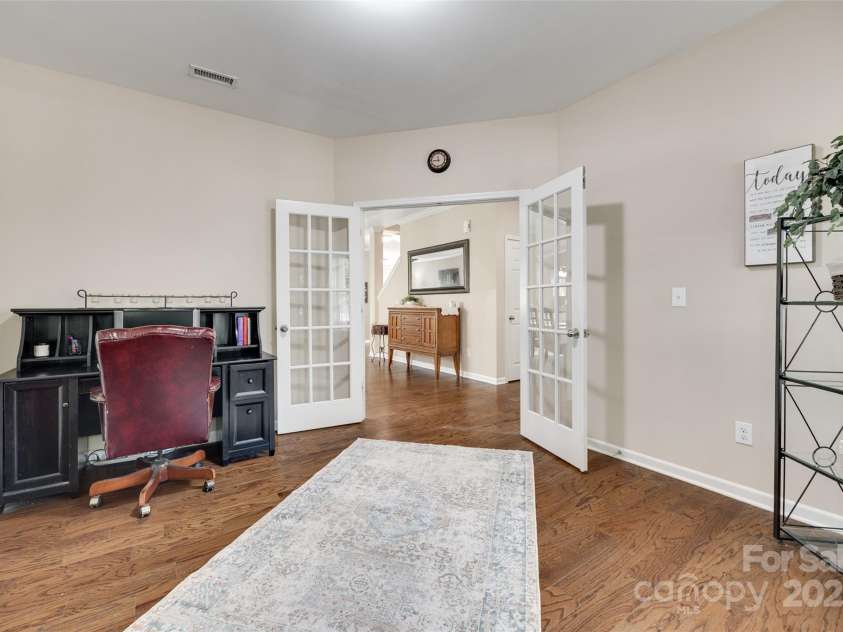 985 Angelica Lane, Tega Cay, SC 29708.  MLS# CAR4246677, YatesRealty ID 14497. 