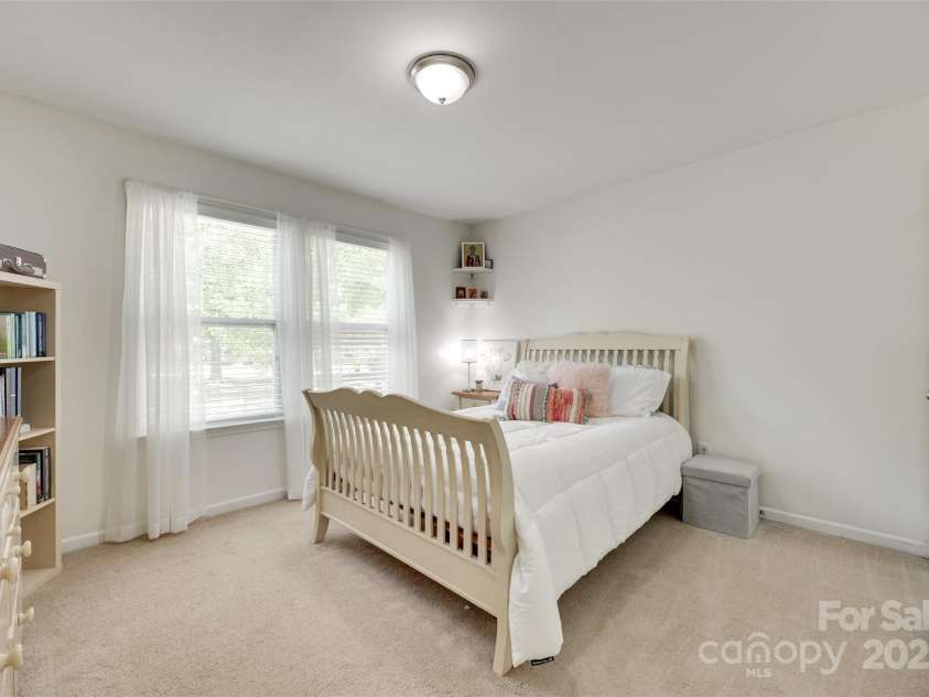 985 Angelica Lane, Tega Cay, SC 29708.  MLS# CAR4246677, YatesRealty ID 14497. Bedroom