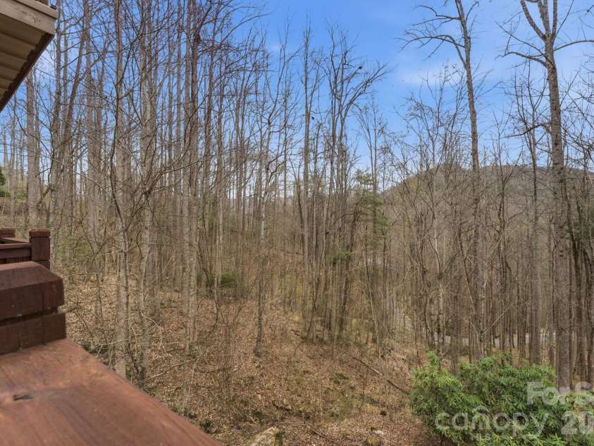 150 Saddle Notch Lane, Tuckasegee, NC 28783.  MLS# CAR4365967, YatesRealty ID 14498. 