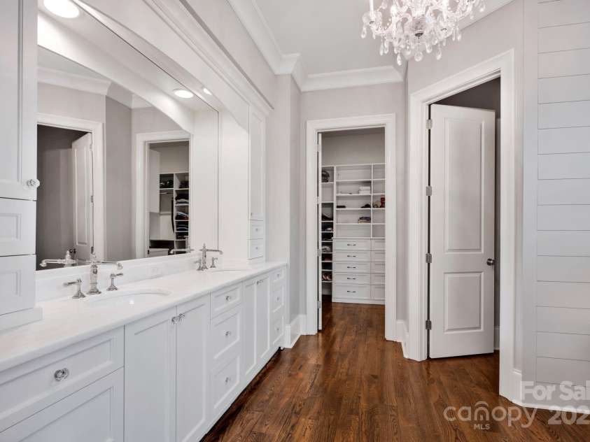 17909 Golden Meadow Court, Davidson, NC 28036.  MLS# CAR4247147, YatesRealty ID 14499. 