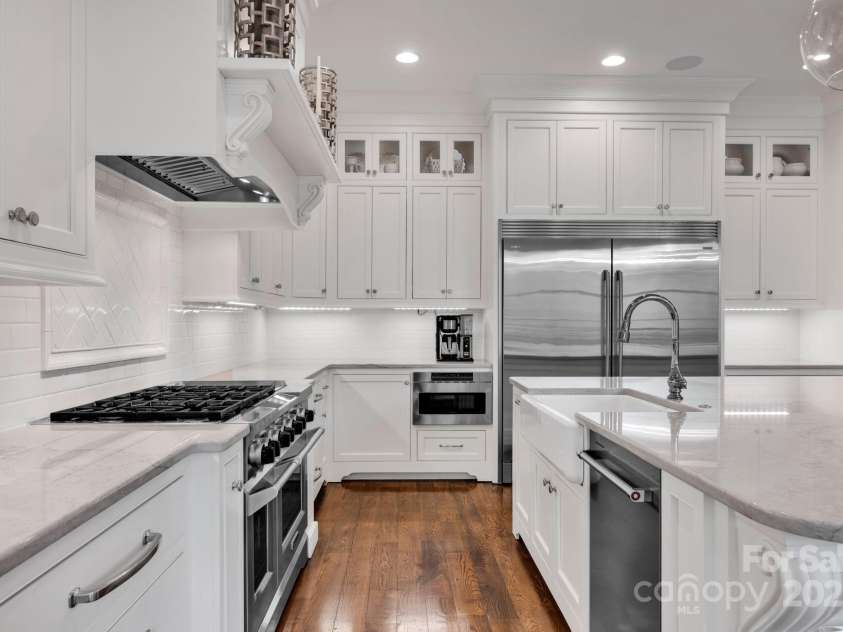 17909 Golden Meadow Court, Davidson, NC 28036.  MLS# CAR4247147, YatesRealty ID 14499. 