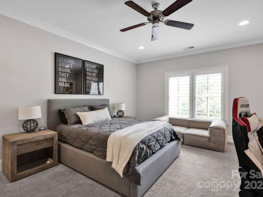 17909 Golden Meadow Court, Davidson, NC 28036.  MLS# CAR4247147, YatesRealty ID 14499. 