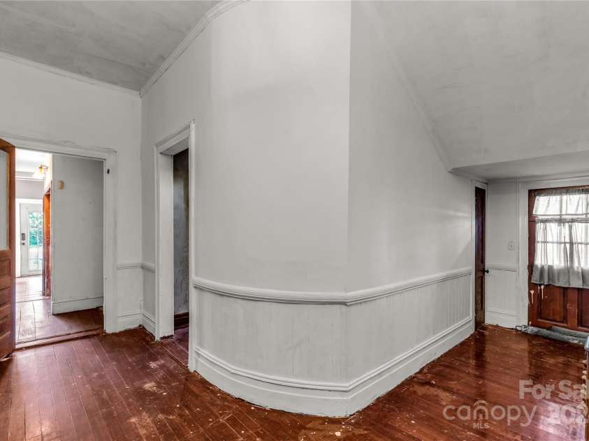 307 Kings Mountain Street, Clover, SC 29710.  MLS# CAR4200018, YatesRealty ID 145. 