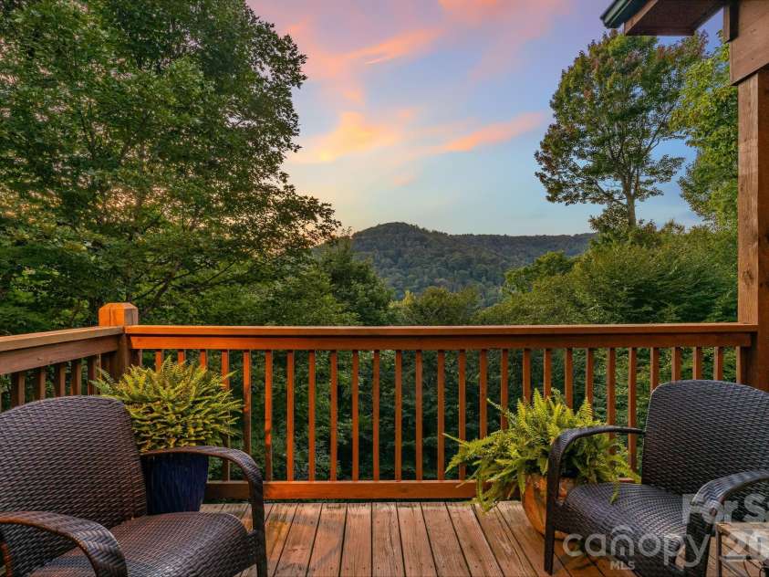 32 Zebulon Lane, Mars Hill, NC 28754.  MLS# CAR4417951, YatesRealty ID 1450. More Views