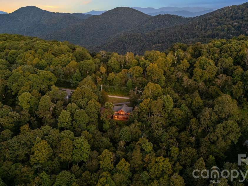 32 Zebulon Lane, Mars Hill, NC 28754.  MLS# CAR4417951, YatesRealty ID 1450. Nestled in the private Wolf Laurel community