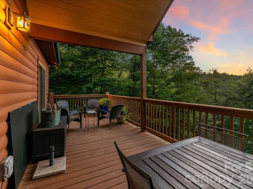32 Zebulon Lane, Mars Hill, NC 28754.  MLS# CAR4417951, YatesRealty ID 1450. Take in the sunsets displayed over the mountains