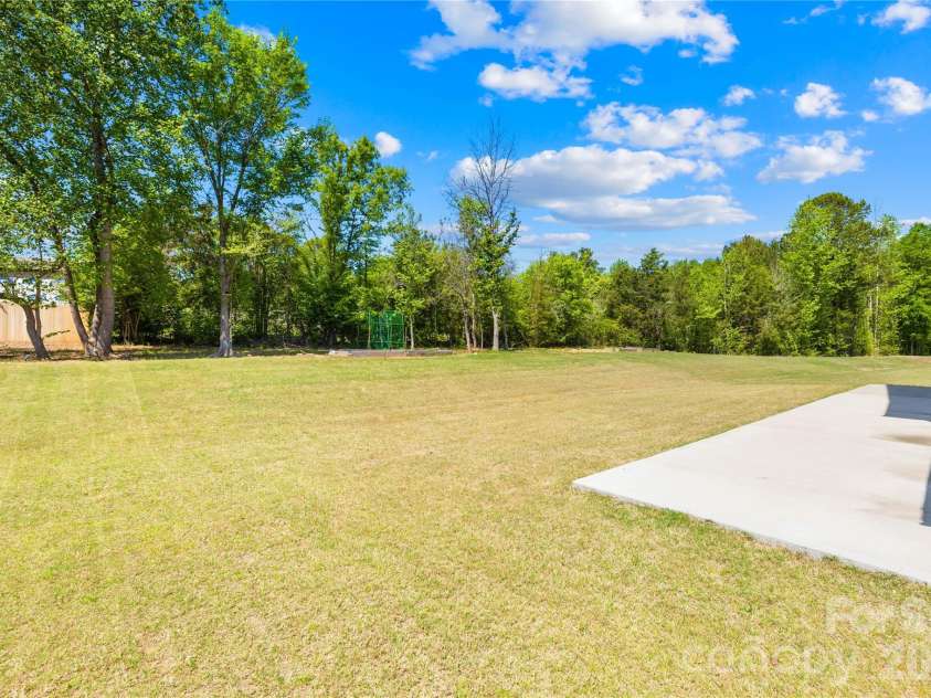 832 Dogwood Creek Lane, Indian Trail, NC 28079.  MLS# CAR4368918, YatesRealty ID 14501. 