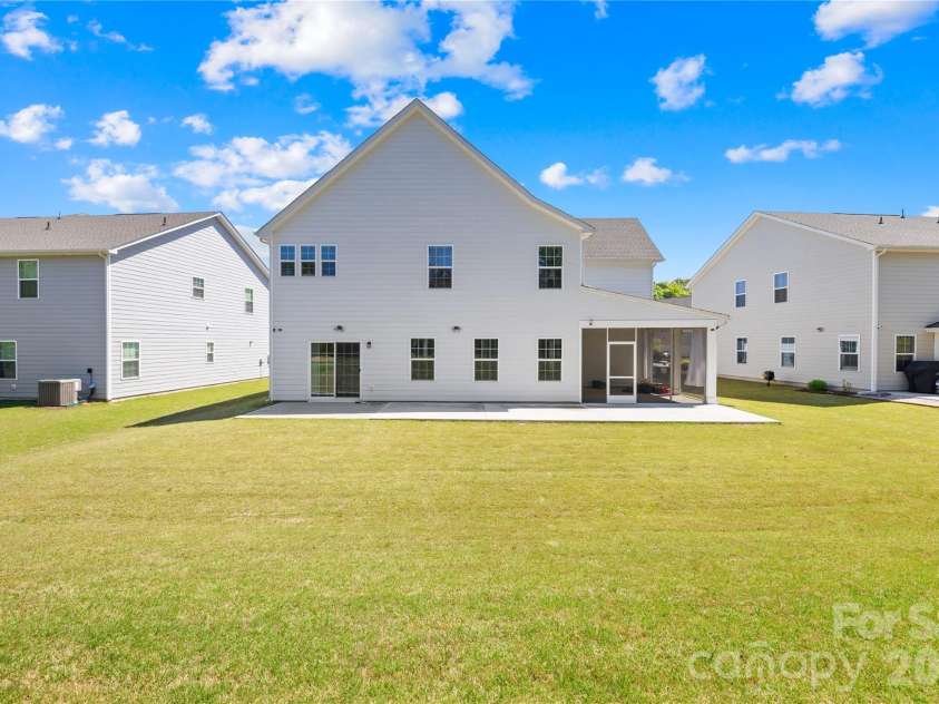 832 Dogwood Creek Lane, Indian Trail, NC 28079.  MLS# CAR4368918, YatesRealty ID 14501. 