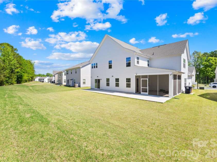 832 Dogwood Creek Lane, Indian Trail, NC 28079.  MLS# CAR4368918, YatesRealty ID 14501. 