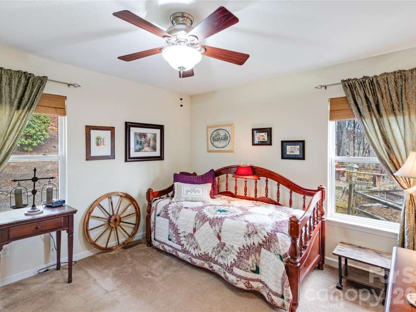 872 Mountainside Drive, Waynesville, NC 28786.  MLS# CAR4348882, YatesRealty ID 14503. 