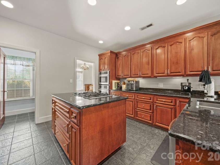 5106 Pond Bluff Drive, Monroe, NC 28112.  MLS# CAR4358314, YatesRealty ID 14505. 