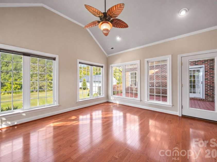 5106 Pond Bluff Drive, Monroe, NC 28112.  MLS# CAR4358314, YatesRealty ID 14505. Sun Room