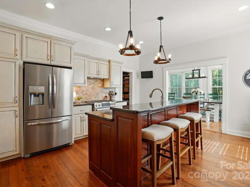 725 Bradshaw Road, Mt Ulla, NC 28125.  MLS# CAR4249662, YatesRealty ID 14505. 