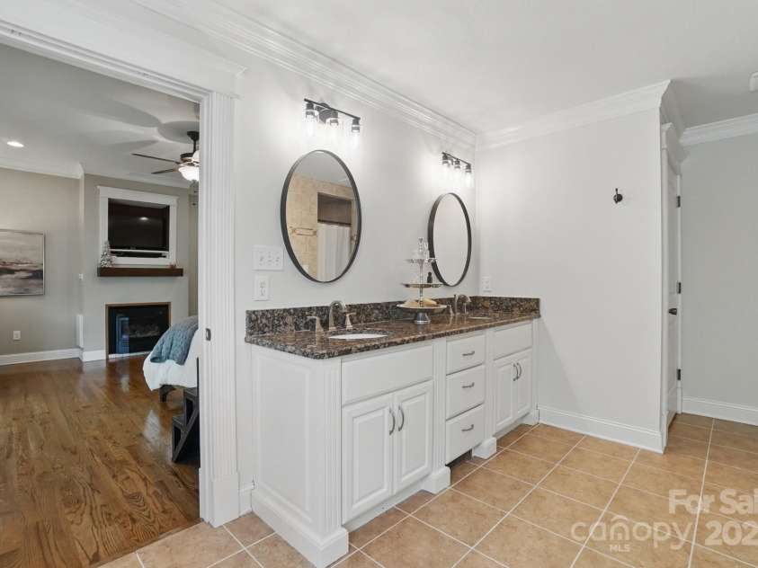 725 Bradshaw Road, Mt Ulla, NC 28125.  MLS# CAR4249662, YatesRealty ID 14505. 