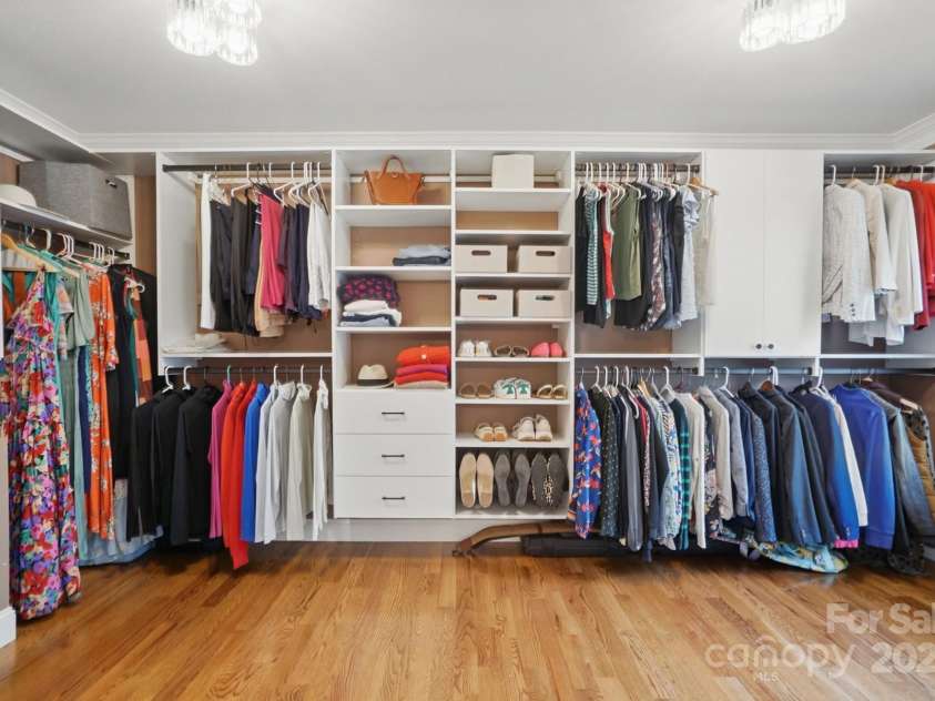 725 Bradshaw Road, Mt Ulla, NC 28125.  MLS# CAR4249662, YatesRealty ID 14505. 