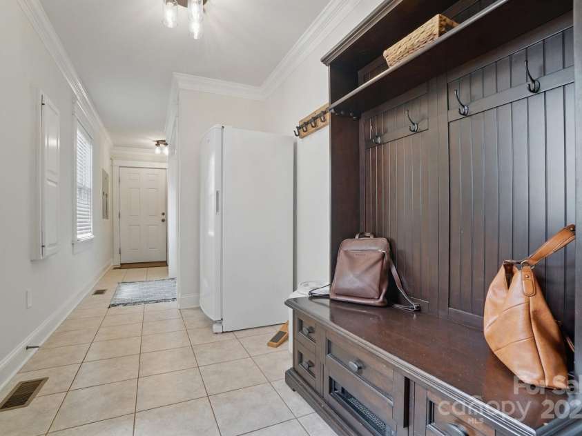 725 Bradshaw Road, Mt Ulla, NC 28125.  MLS# CAR4249662, YatesRealty ID 14505. 